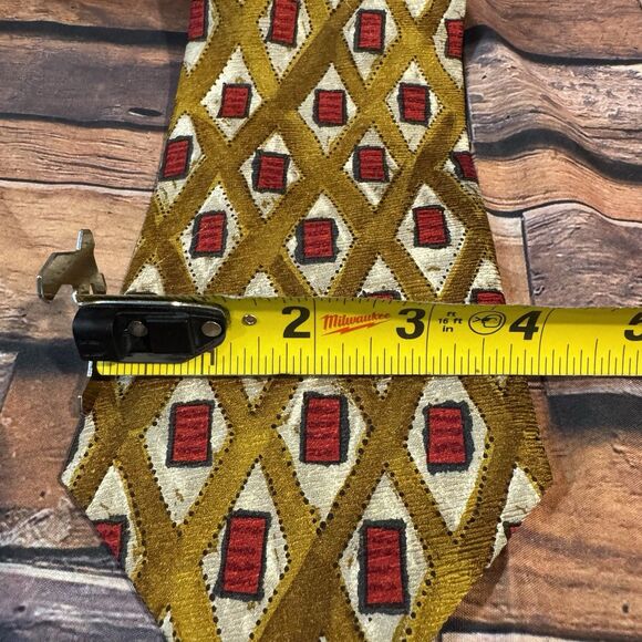Hugo Boss Neck Tie 100% Silk Geometric Gold & Red Maid In Italy Diamond Check - Picture 4 of 6